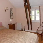 Chateau De La Moissetie Bed & Breakfast