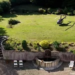 Chateau De La Moissetie Bed & Breakfast 4*