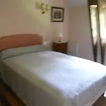 Chateau De La Moissetie Bed & Breakfast Aurillac
