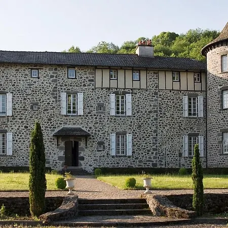 Alojamento de Acomodação e Pequeno-almoço Château De La Moissetie Aurillac