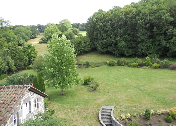 Château De La Moissetie Alojamento de Acomodação e Pequeno-almoço 3*
