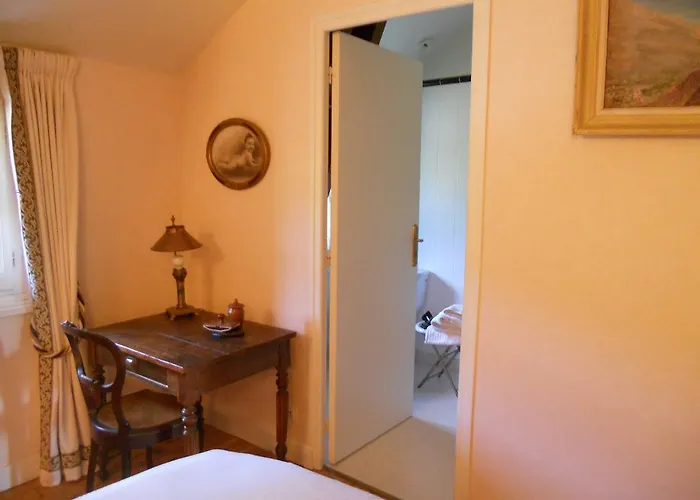 Alojamento de Acomodação e Pequeno-almoço Château De La Moissetie